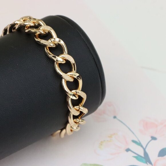 "Bold Textured Chain Rose Gold Bracelet in High Polish Finish, XPBL0993 - Picture 8 of 12